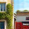 Camion de déménagement Déménagement Provence devant une maison provençale, équipe à l'œuvre pour un déménagement résidentiel